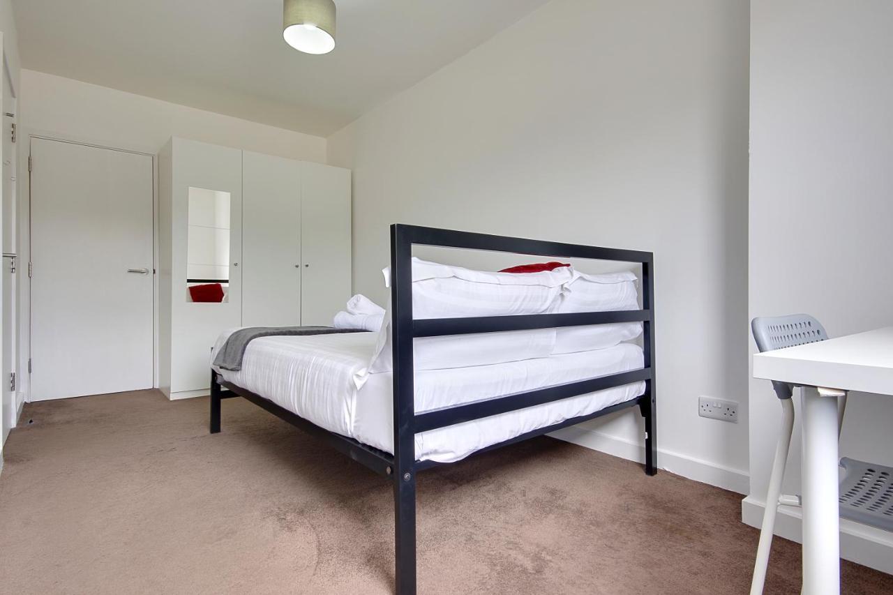 Hill House Holiday Apartments บอร์นมัธ ภายนอก รูปภาพ