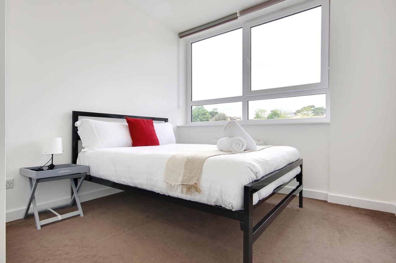 Hill House Holiday Apartments บอร์นมัธ ภายนอก รูปภาพ